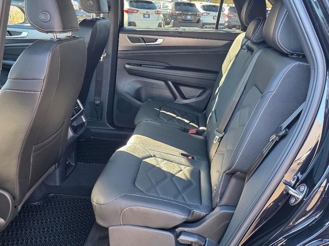 new 2026 Volkswagen Atlas Cross Sport car, priced at $46,986