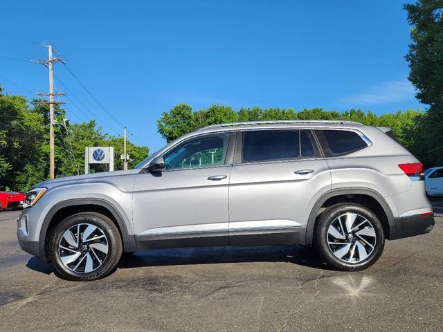 new 2024 Volkswagen Atlas car, priced at $51,609