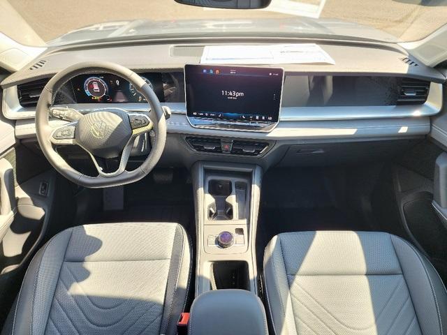 new 2025 Volkswagen Tiguan car, priced at $35,254