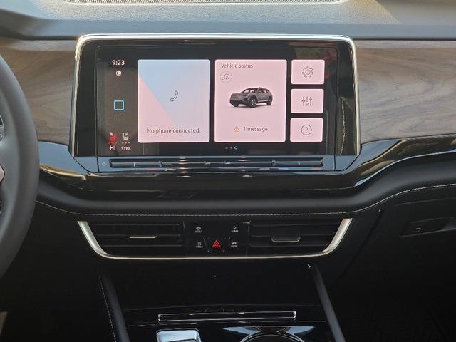 new 2026 Volkswagen Atlas car, priced at $46,015