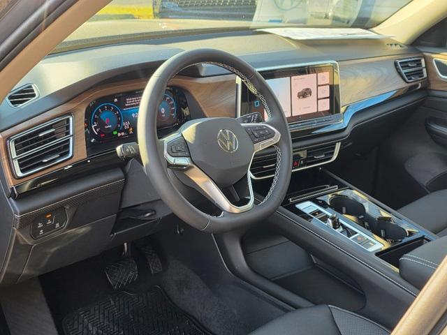new 2026 Volkswagen Atlas car, priced at $46,015