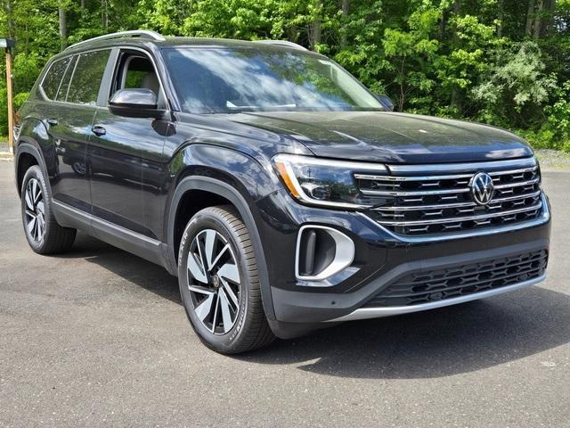 new 2025 Volkswagen Atlas car, priced at $51,056