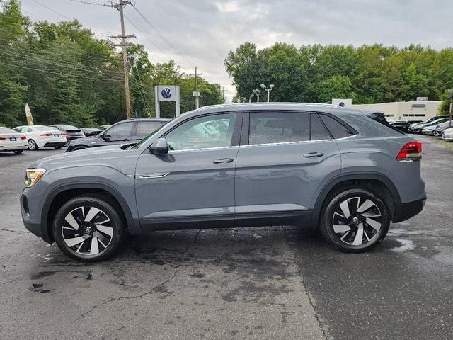 new 2024 Volkswagen Atlas Cross Sport car, priced at $43,923