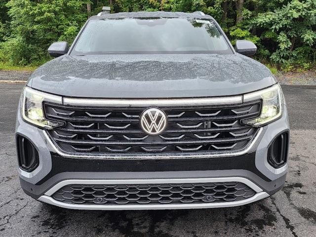 new 2024 Volkswagen Atlas Cross Sport car, priced at $43,923