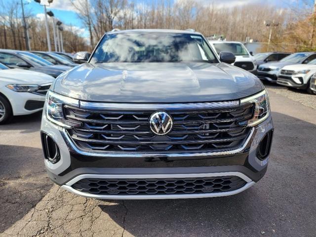 new 2025 Volkswagen Atlas Cross Sport car, priced at $49,721