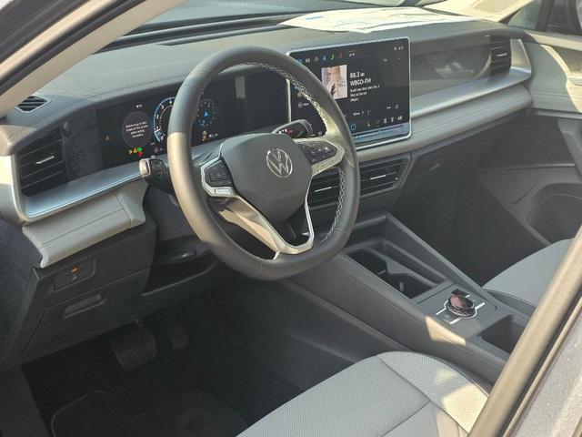 new 2025 Volkswagen Tiguan car, priced at $36,428