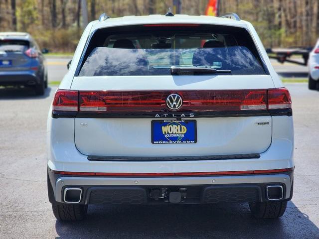 new 2024 Volkswagen Atlas car, priced at $51,428