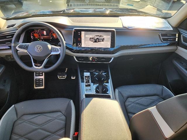 new 2025 Volkswagen Atlas car, priced at $48,181