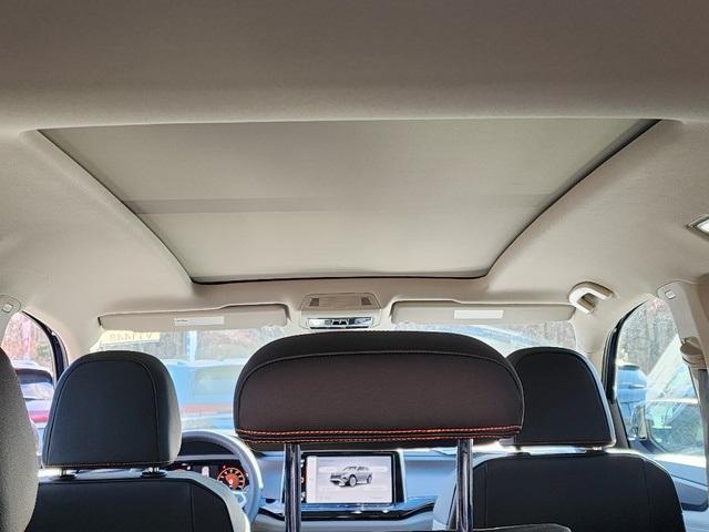 new 2025 Volkswagen Atlas car, priced at $49,181