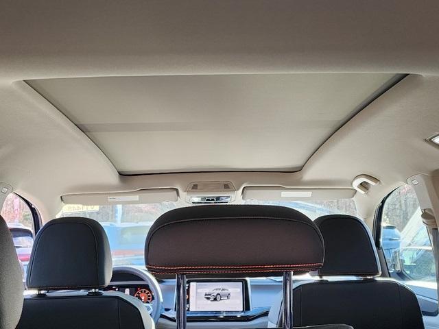 new 2025 Volkswagen Atlas car, priced at $48,181
