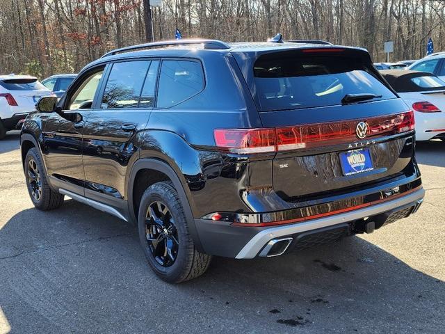 new 2025 Volkswagen Atlas car, priced at $48,181