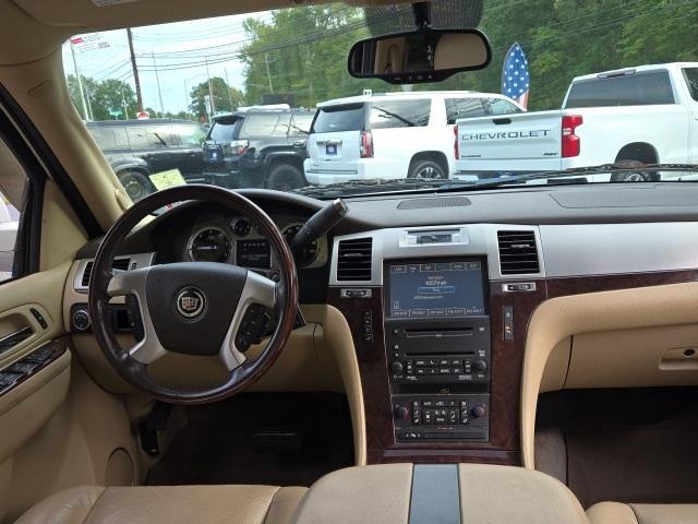 used 2010 Cadillac Escalade car, priced at $9,895