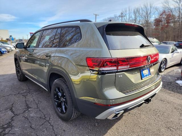 new 2025 Volkswagen Atlas car, priced at $49,439