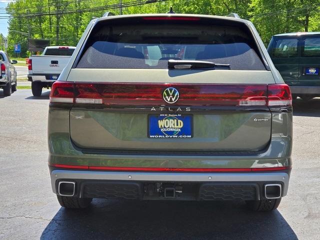 new 2025 Volkswagen Atlas car, priced at $48,439