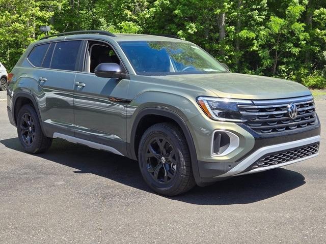 new 2025 Volkswagen Atlas car, priced at $48,439