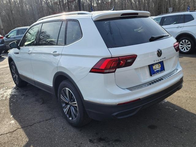 new 2024 Volkswagen Tiguan car, priced at $36,051