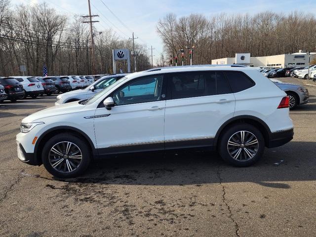 new 2024 Volkswagen Tiguan car, priced at $36,051