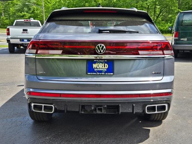 new 2025 Volkswagen Atlas Cross Sport car, priced at $54,126