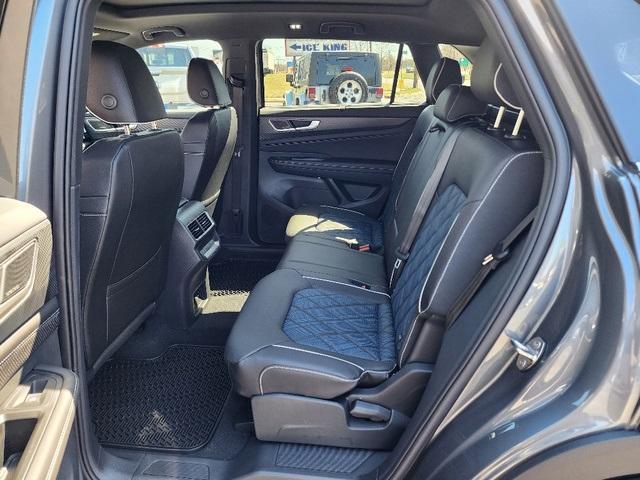 new 2025 Volkswagen Atlas Cross Sport car, priced at $55,126