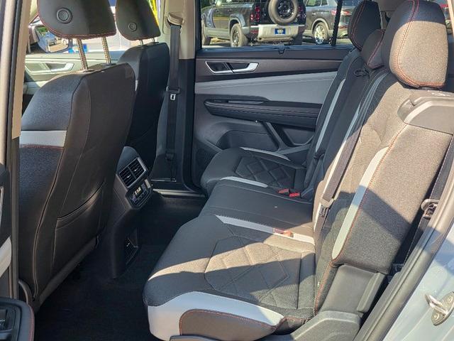 new 2025 Volkswagen Atlas car, priced at $47,745