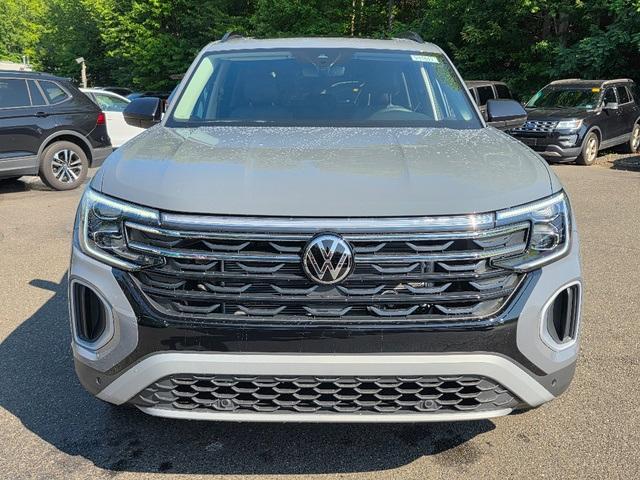 new 2025 Volkswagen Atlas car, priced at $47,745