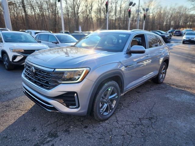 new 2024 Volkswagen Atlas Cross Sport car, priced at $52,021