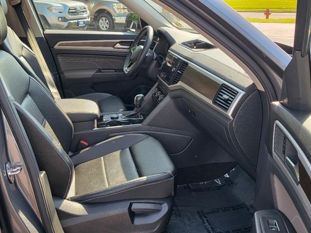 used 2022 Volkswagen Atlas car, priced at $28,425