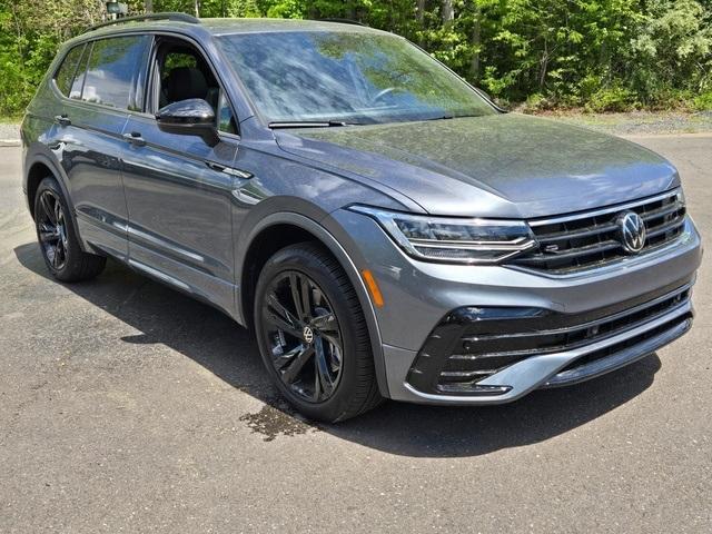 used 2024 Volkswagen Tiguan car, priced at $32,500