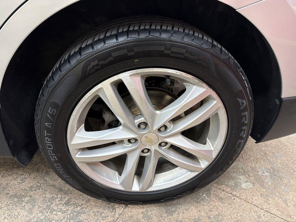 used 2020 Chevrolet Equinox car, priced at $19,587