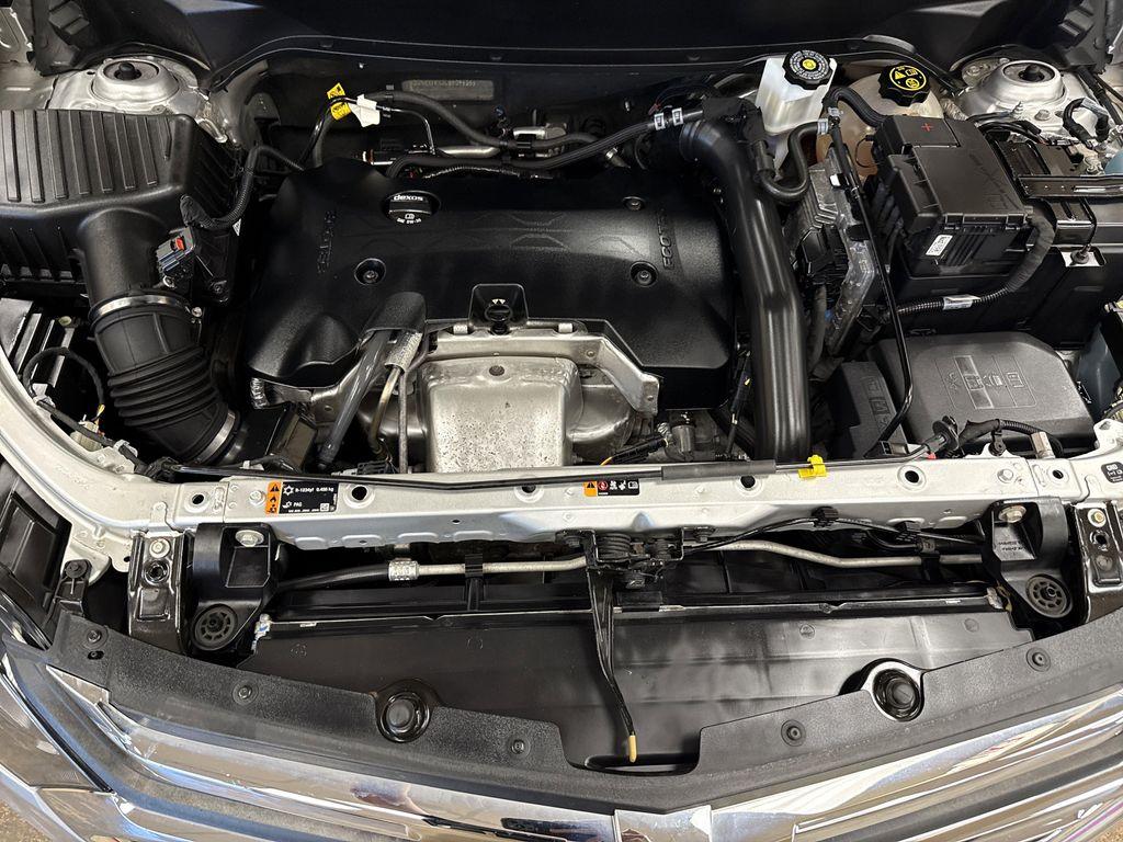 used 2020 Chevrolet Equinox car, priced at $19,587