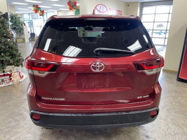 used 2019 Toyota Highlander car, priced at $26,581