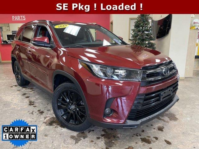 used 2019 Toyota Highlander car, priced at $26,581