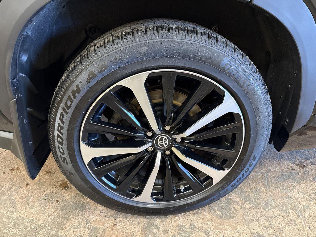 used 2022 Toyota Highlander car, priced at $37,946