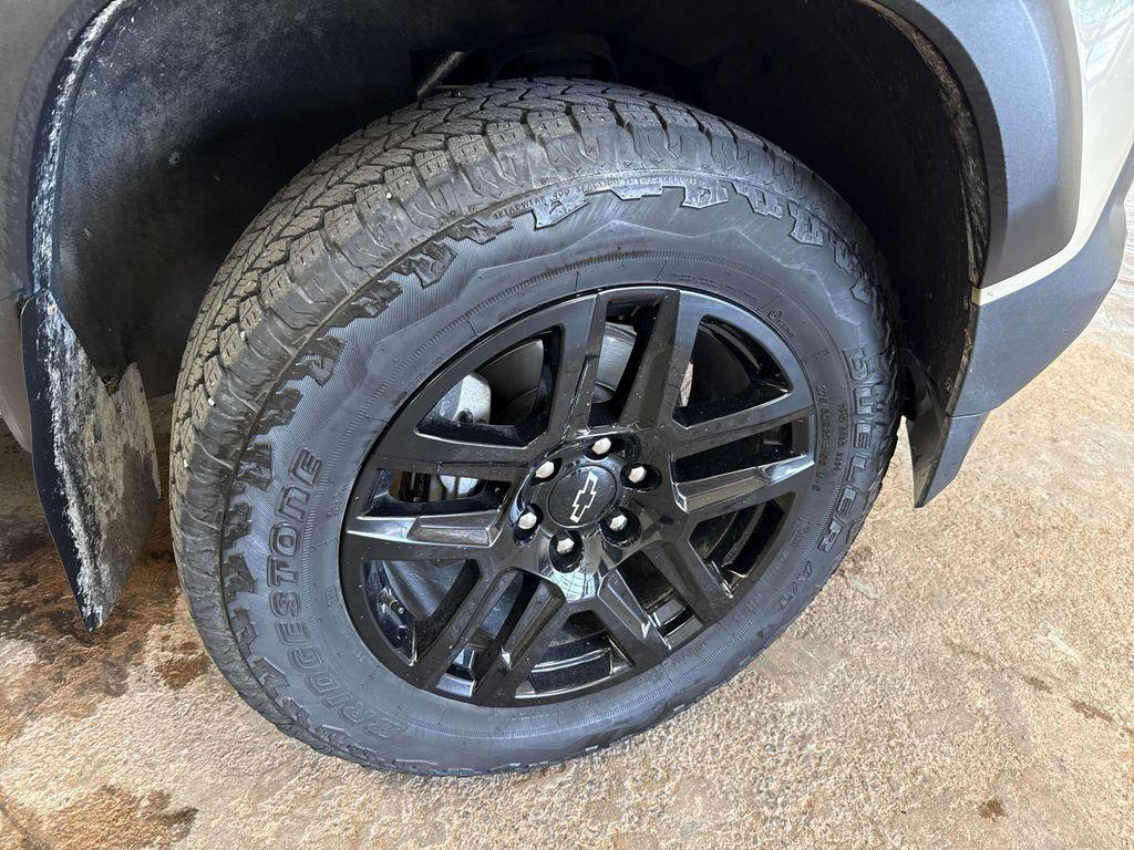 used 2024 Chevrolet Colorado car, priced at $39,912