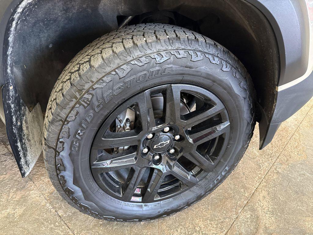 used 2024 Chevrolet Colorado car, priced at $38,312