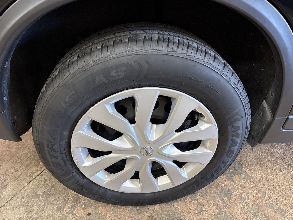 used 2020 Nissan Rogue car, priced at $15,592