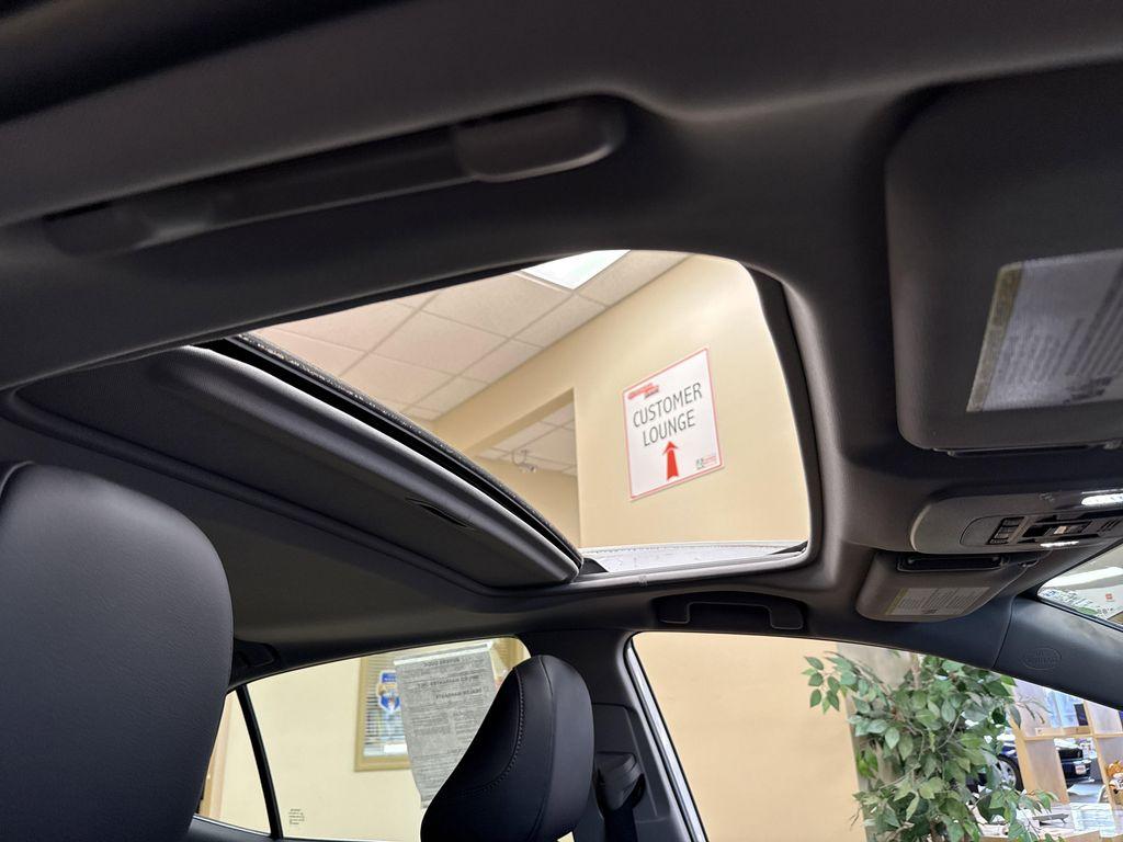 used 2020 Toyota Camry Hybrid car, priced at $26,834