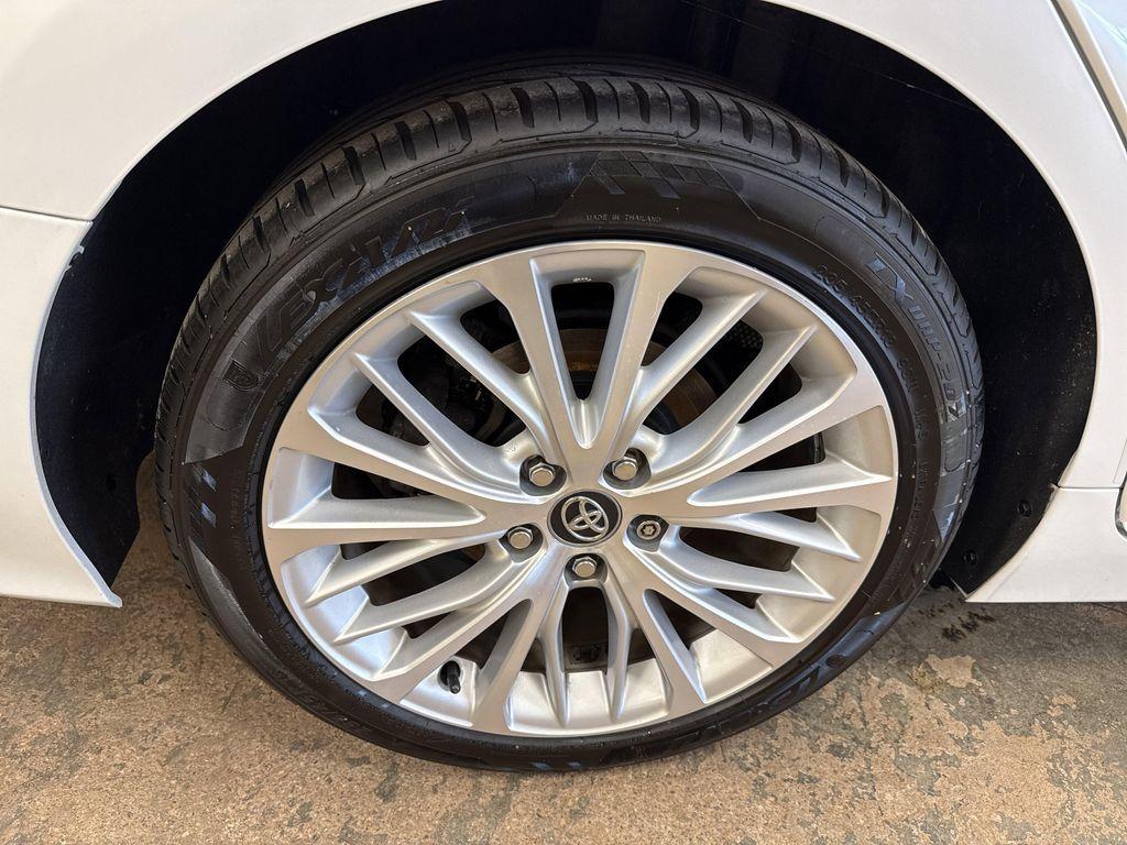 used 2020 Toyota Camry Hybrid car, priced at $26,834