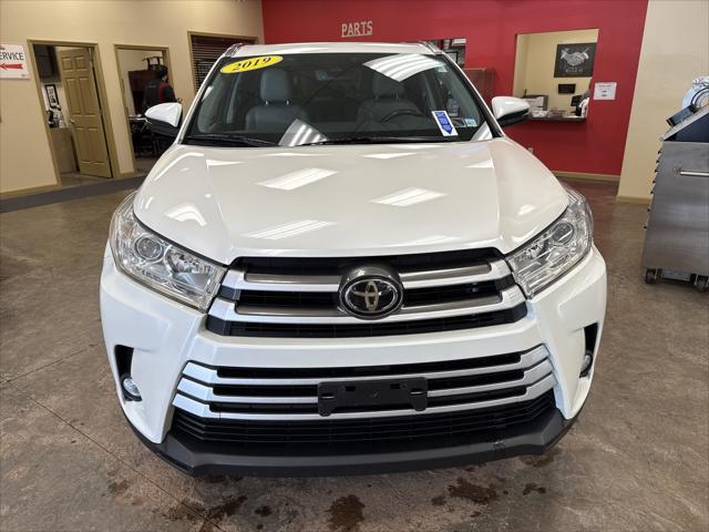 used 2019 Toyota Highlander car, priced at $29,765