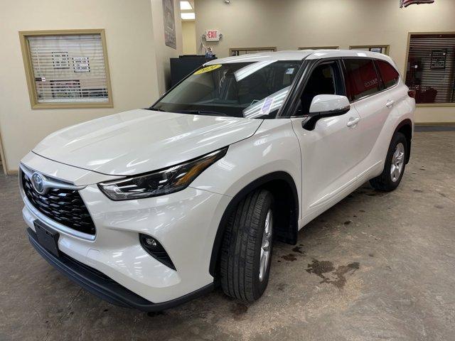 used 2021 Toyota Highlander car, priced at $32,928