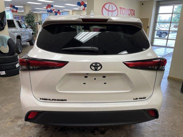 used 2021 Toyota Highlander car, priced at $32,928