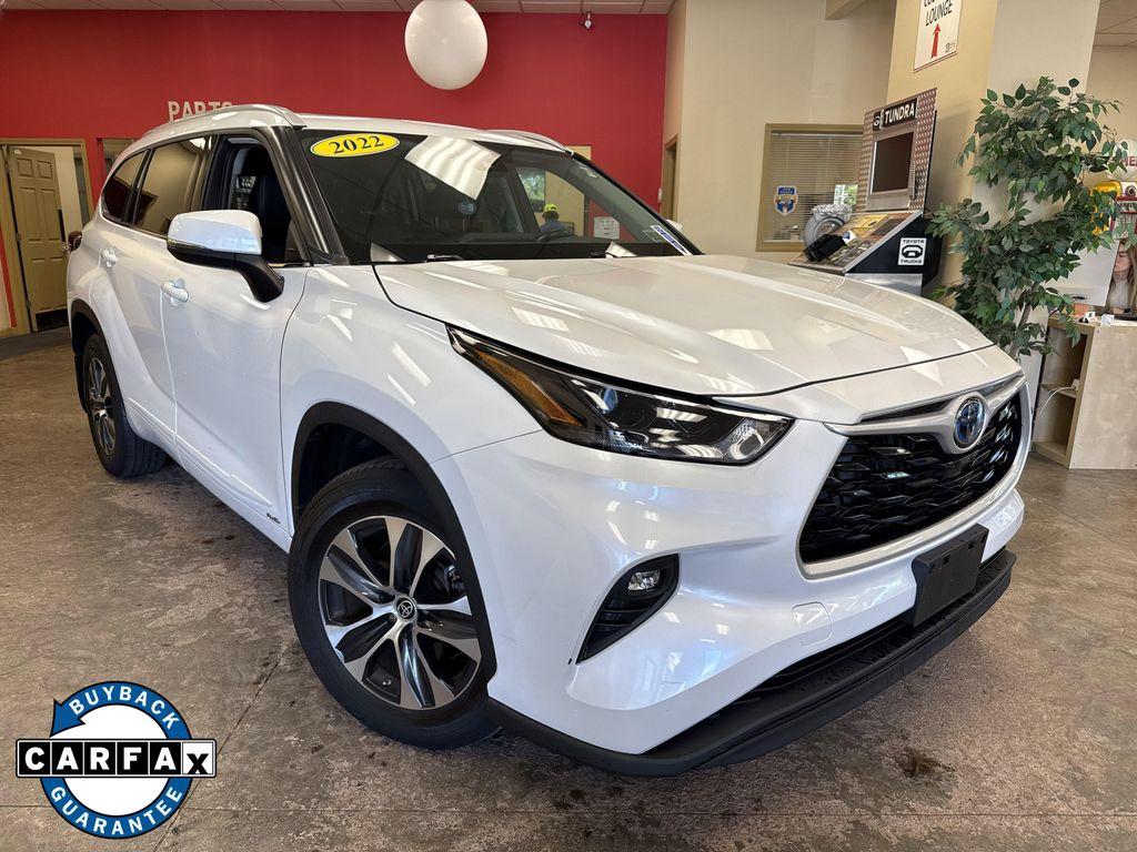 used 2022 Toyota Highlander Hybrid car, priced at $39,555