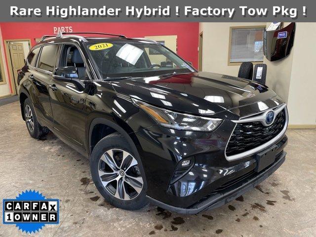 used 2021 Toyota Highlander Hybrid car, priced at $39,700