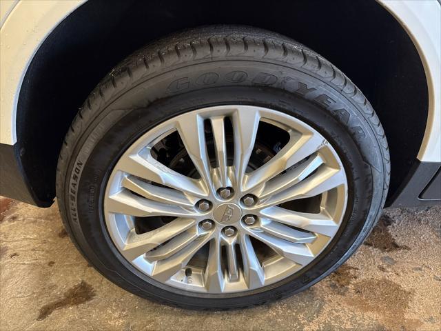 used 2019 Cadillac XT5 car, priced at $23,957