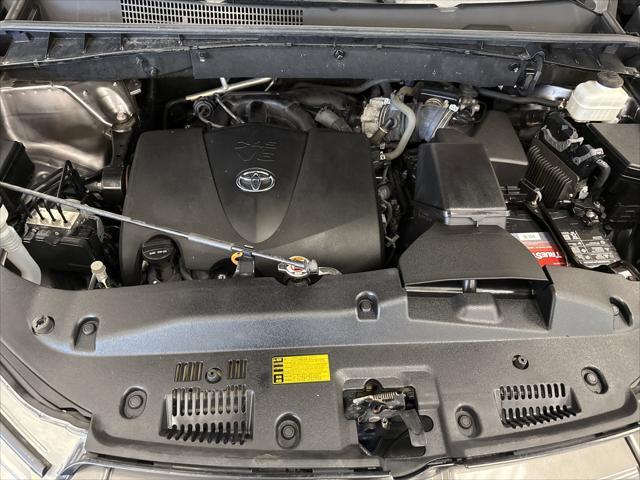 used 2019 Toyota Highlander car, priced at $25,995