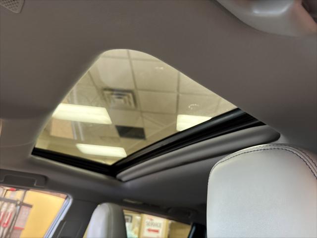 used 2019 Toyota Highlander car, priced at $25,995