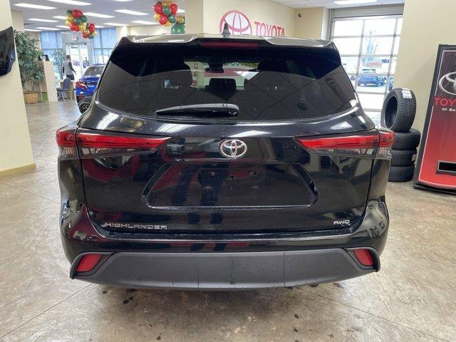 used 2022 Toyota Highlander car, priced at $29,955