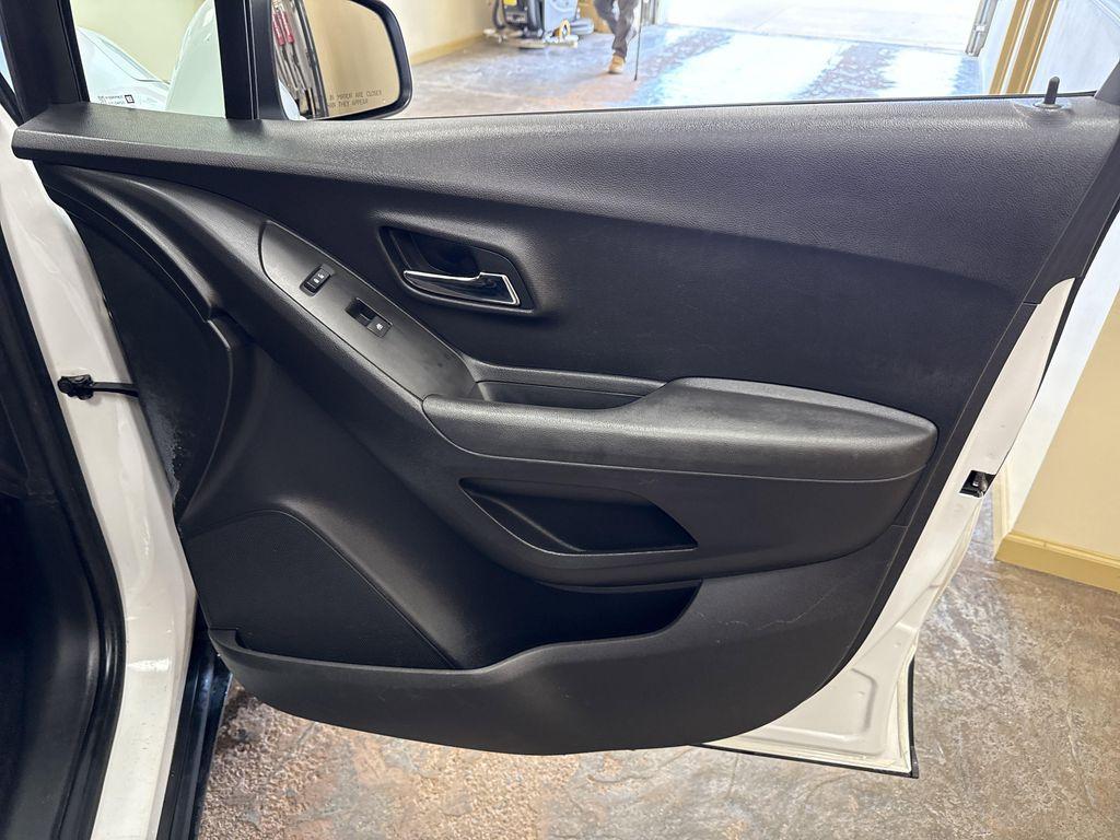 used 2018 Chevrolet Trax car, priced at $12,998