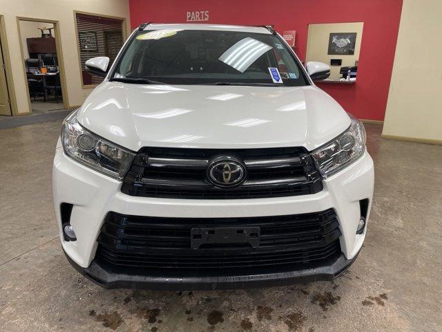 used 2018 Toyota Highlander car