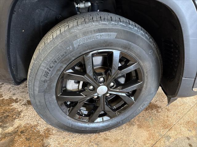 used 2021 Jeep Grand Cherokee L car, priced at $33,533
